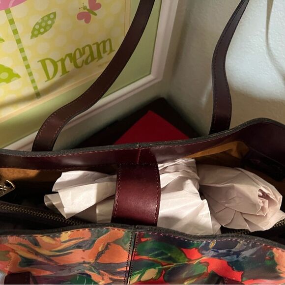 NWT Patricia Nash Kemble Floral Tote Bag - Picture 4 of 5